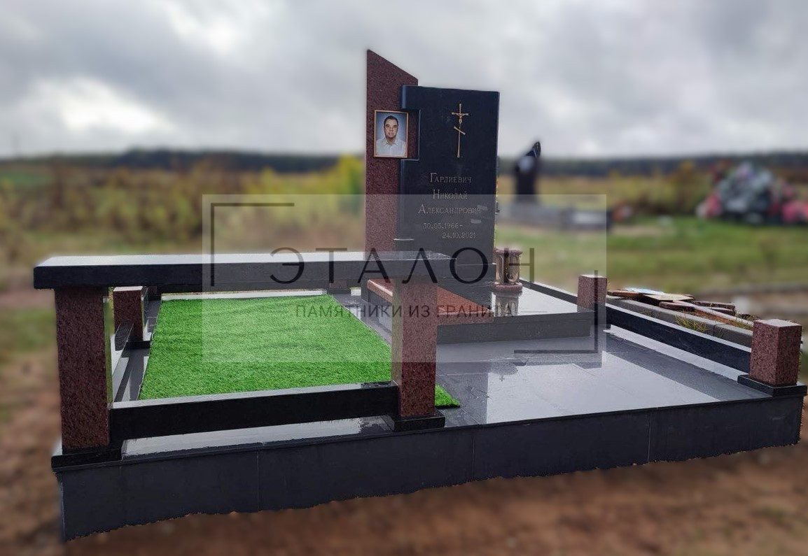 Памятник вертикальный одиночный